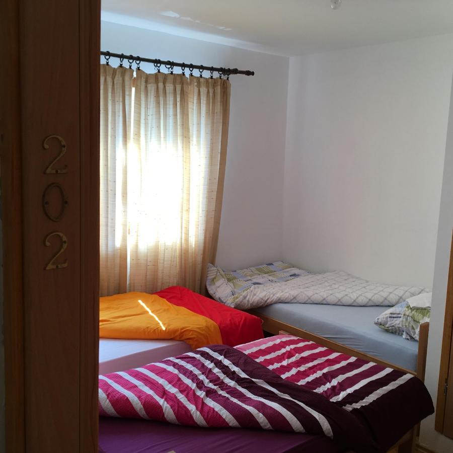 Feel Like Apartment *