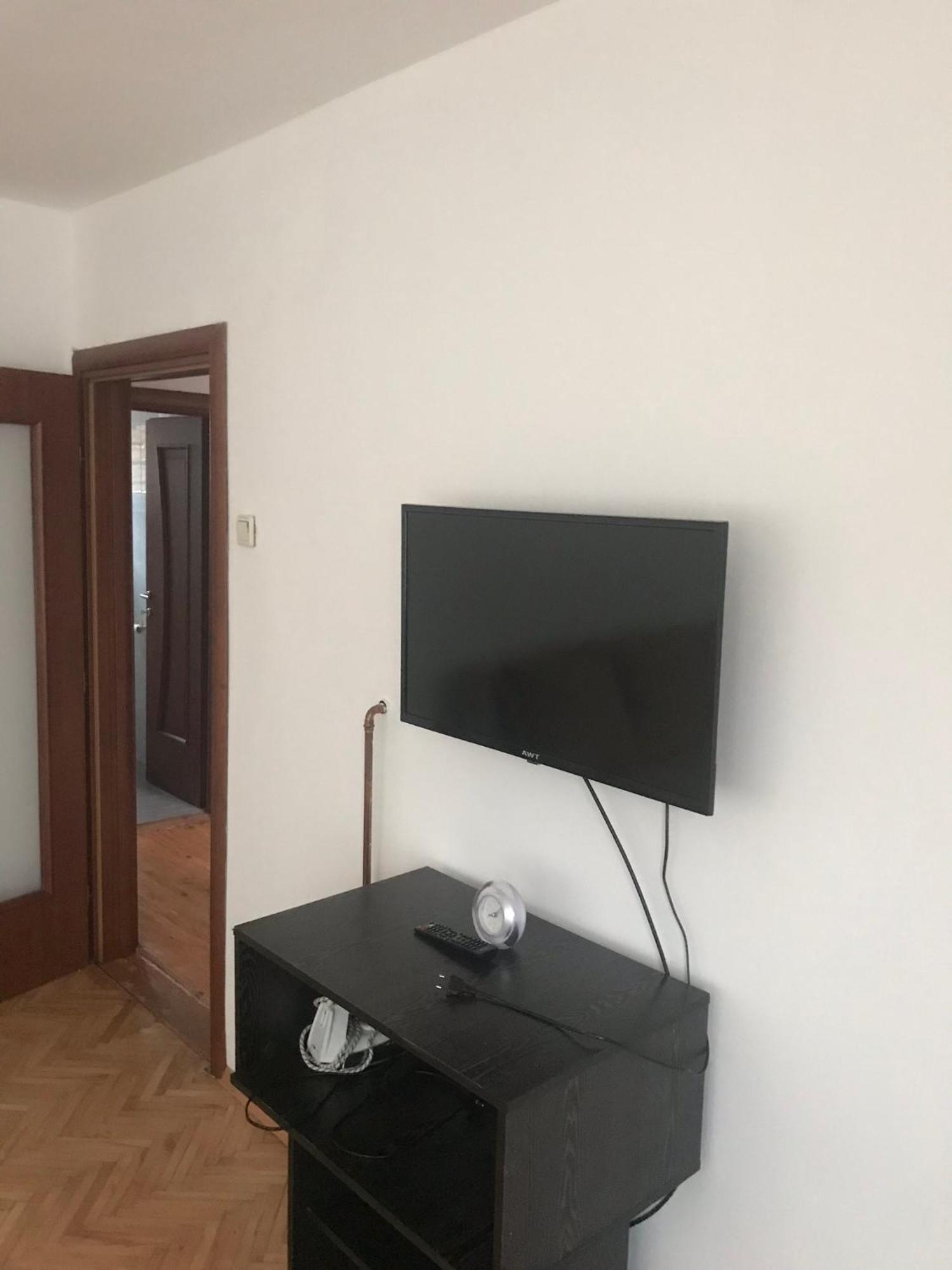Apartment Feel Like *